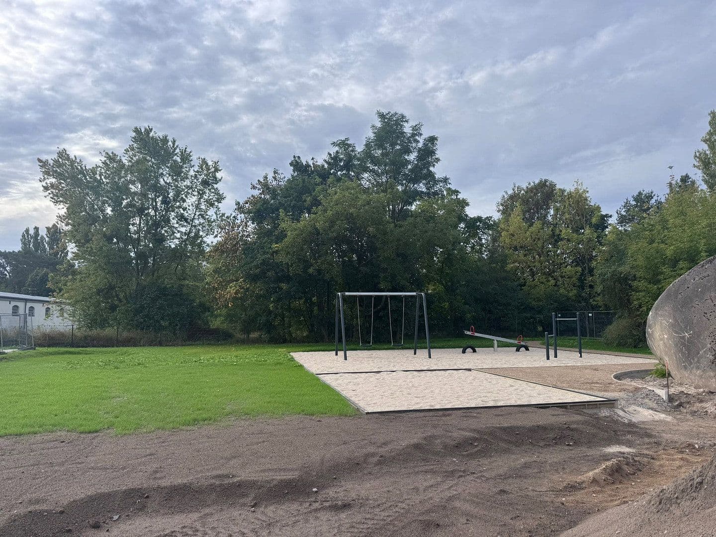 Pronájem domu 114 m², pozemek 120 m², Zossen, Braniborsko Pronájem domu 114 m², pozemek 120 m², Zossen, Braniborsko