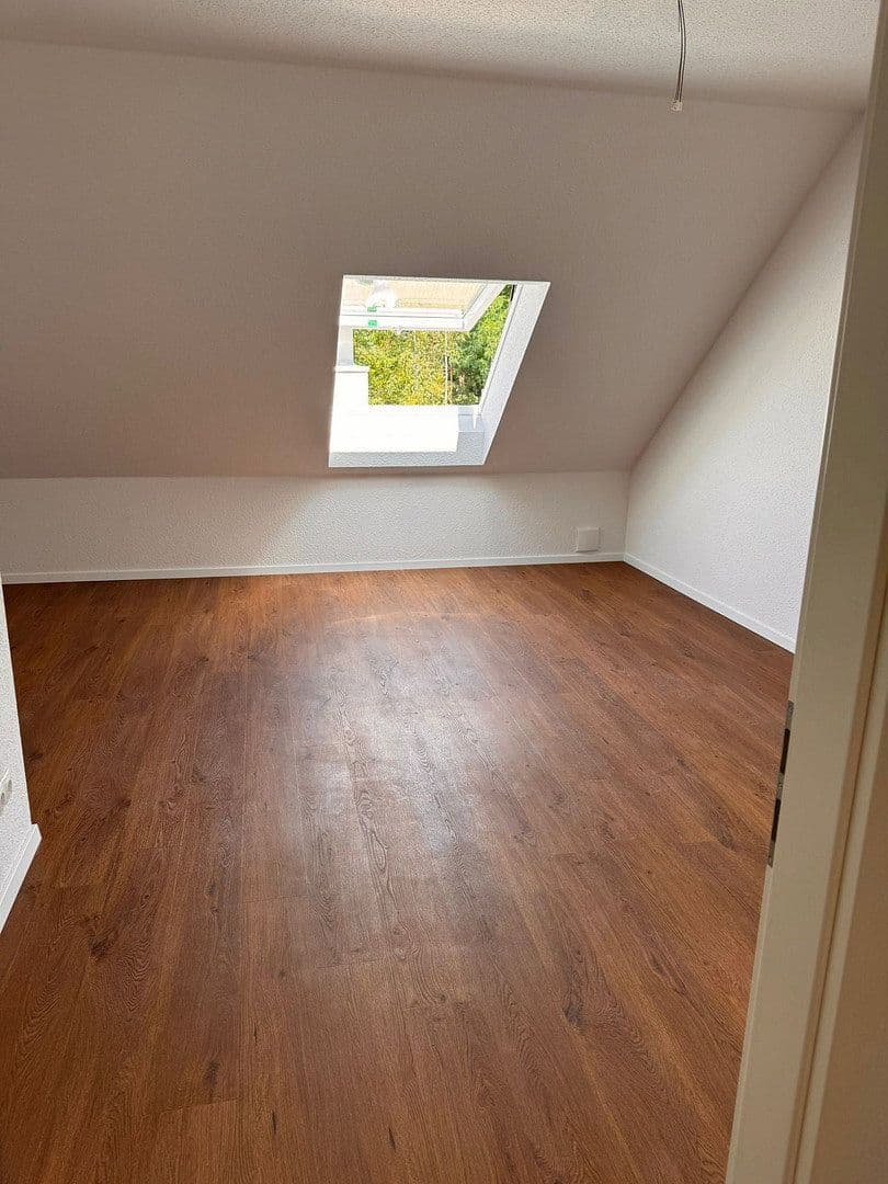 Pronájem domu 114 m², pozemek 120 m², Zossen, Braniborsko Pronájem domu 114 m², pozemek 120 m², Zossen, Braniborsko