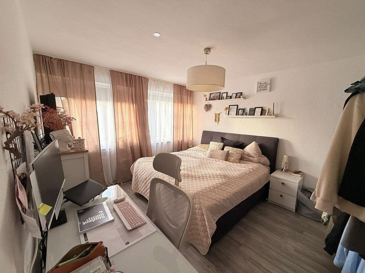 Pronájem bytu 2+1 45 m², Köln, Severní Porýní-Vestfálsko Pronájem bytu 2+1 45 m², Köln, Severní Porýní-Vestfálsko