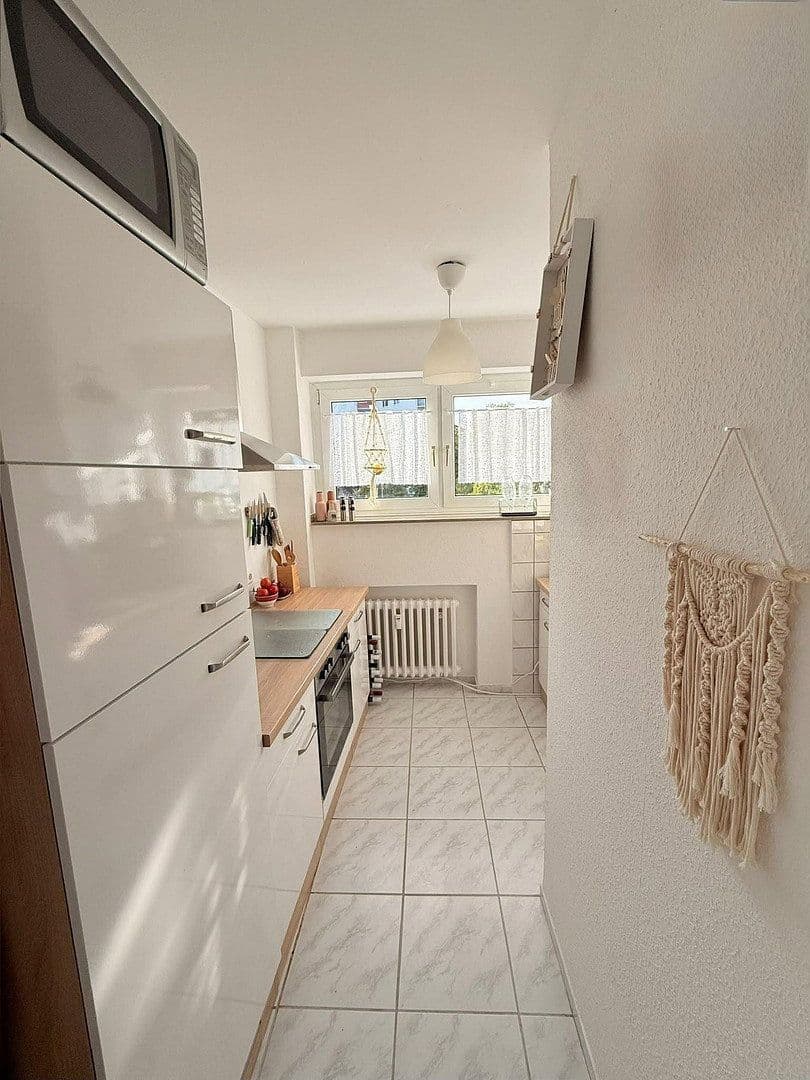 Pronájem bytu 2+1 45 m², Köln, Severní Porýní-Vestfálsko Pronájem bytu 2+1 45 m², Köln, Severní Porýní-Vestfálsko