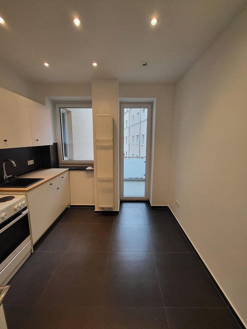 Pronájem bytu 3+1 67 m², Landwehrstraße 48, Hannover, Dolní Sasko Pronájem bytu 3+1 67 m², Landwehrstraße 48, Hannover, Dolní Sasko