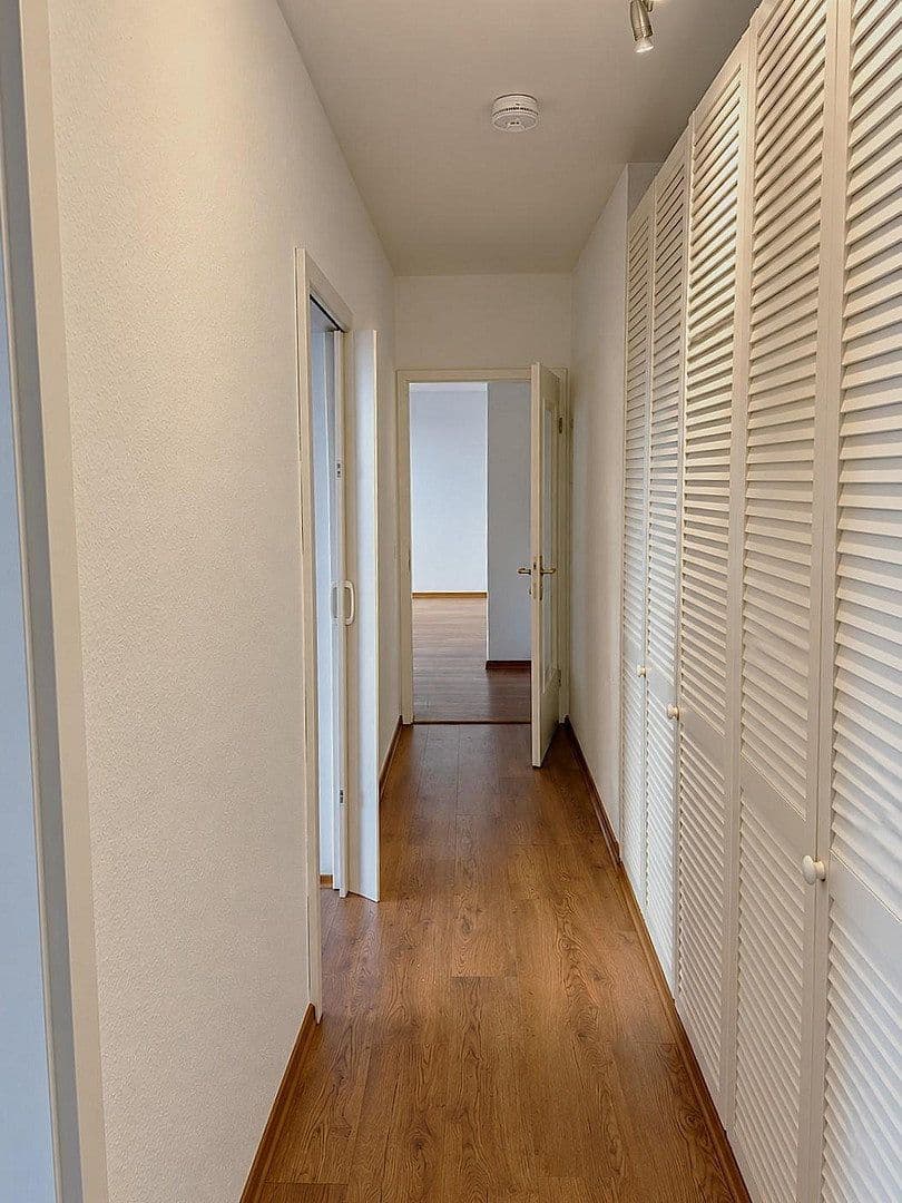 Prodej bytu 3+1 93 m², Frankfurt, Hessen Prodej bytu 3+1 93 m², Frankfurt, Hessen