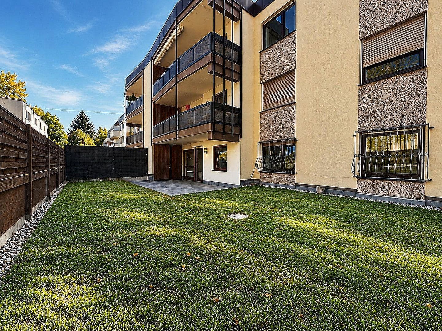 Prodej bytu 3+1 93 m², Frankfurt, Hessen Prodej bytu 3+1 93 m², Frankfurt, Hessen