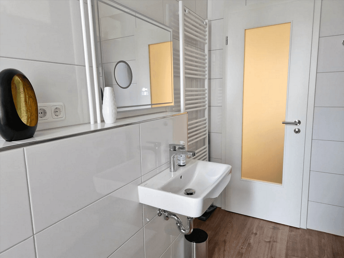 Pronájem bytu 1+kk 38 m², Berlin, Berlín Pronájem bytu 1+kk 38 m², Berlin, Berlín