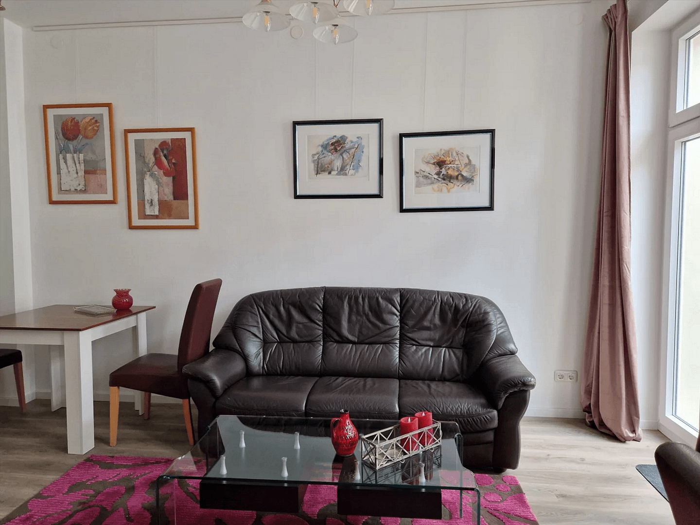 Pronájem bytu 1+kk 38 m², Berlin, Berlín Pronájem bytu 1+kk 38 m², Berlin, Berlín