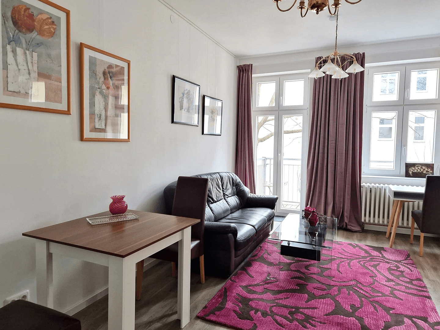 Pronájem bytu 1+kk 38 m², Berlin, Berlín Pronájem bytu 1+kk 38 m², Berlin, Berlín