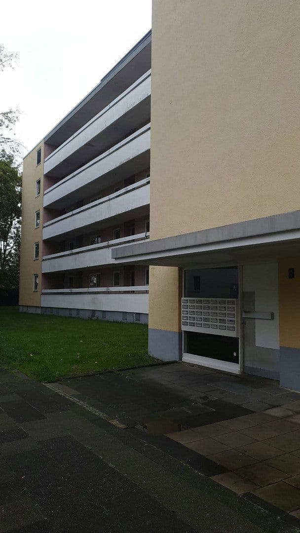 Pronájem bytu 3+1 65 m², Lavendelweg 8, Köln, Severní Porýní-Vestfálsko Pronájem bytu 3+1 65 m², Lavendelweg 8, Köln, Severní Porýní-Vestfálsko