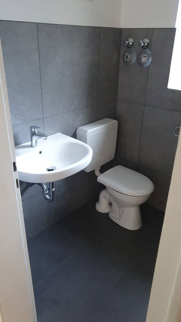 Pronájem bytu 3+1 65 m², Lavendelweg 8, Köln, Severní Porýní-Vestfálsko Pronájem bytu 3+1 65 m², Lavendelweg 8, Köln, Severní Porýní-Vestfálsko