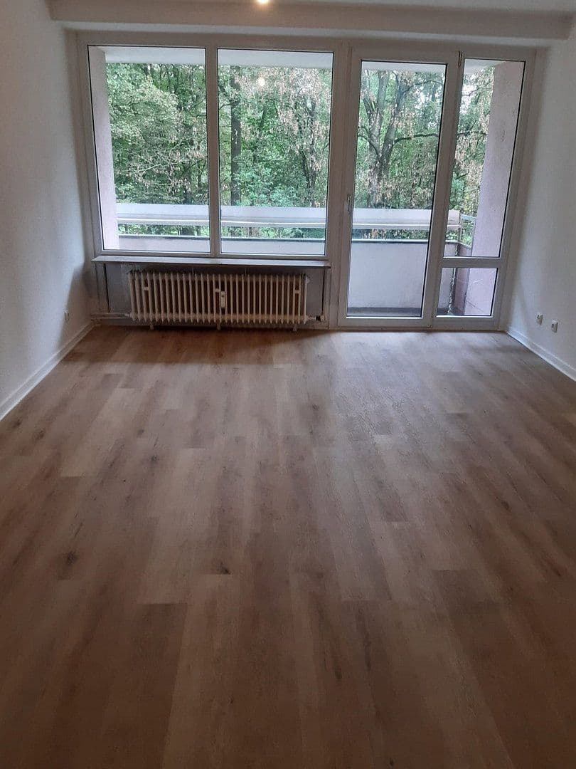 Pronájem bytu 3+1 65 m², Lavendelweg 8, Köln, Severní Porýní-Vestfálsko Pronájem bytu 3+1 65 m², Lavendelweg 8, Köln, Severní Porýní-Vestfálsko