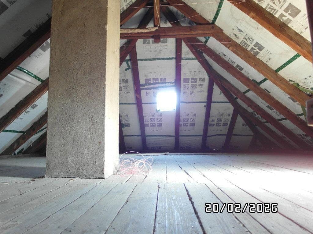 Pronájem bytu 4+1 94 m², Kirchstraße 8c, Riesa, Sasko Pronájem bytu 4+1 94 m², Kirchstraße 8c, Riesa, Sasko