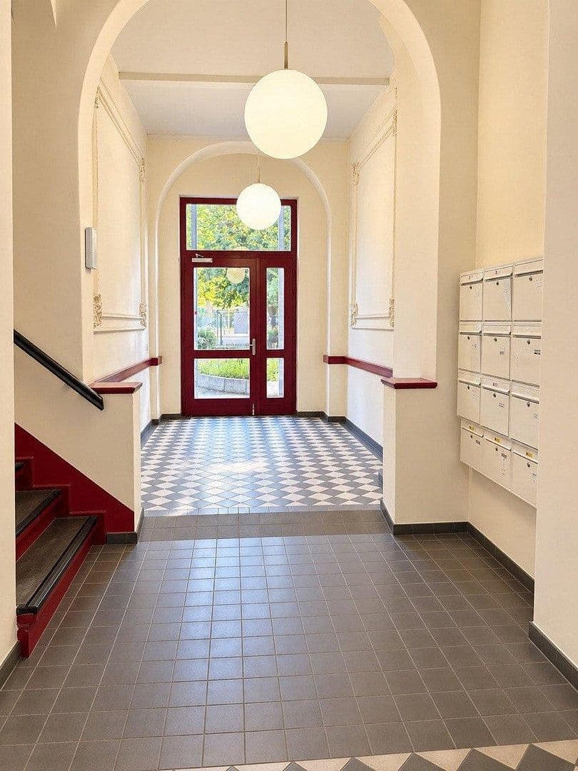 Prodej bytu 5+1 93 m², Friedrichsberger Strasse 24, Berlin, Berlín Prodej bytu 5+1 93 m², Friedrichsberger Strasse 24, Berlin, Berlín