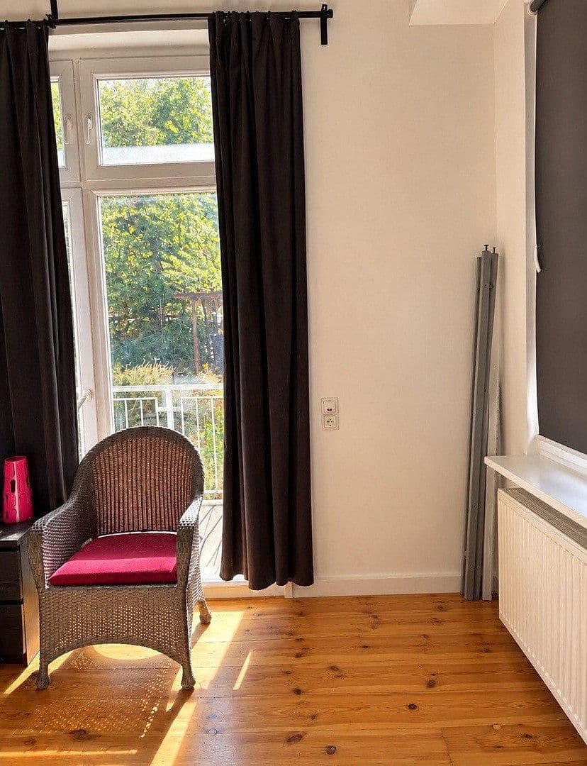 Prodej bytu 5+1 93 m², Friedrichsberger Strasse 24, Berlin, Berlín Prodej bytu 5+1 93 m², Friedrichsberger Strasse 24, Berlin, Berlín