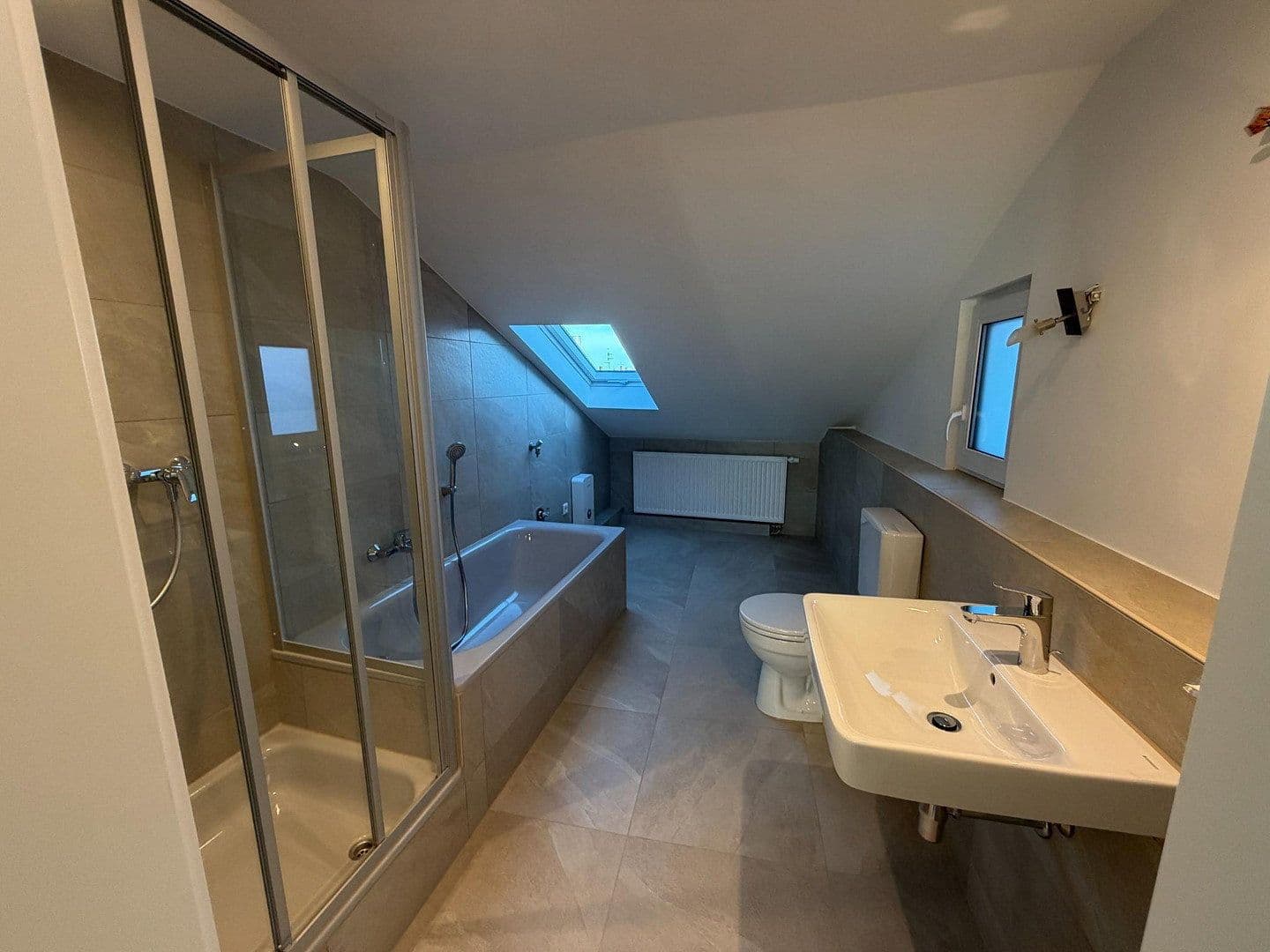 Pronájem bytu 4+1 119 m², Nürnberg, Bavorsko Pronájem bytu 4+1 119 m², Nürnberg, Bavorsko