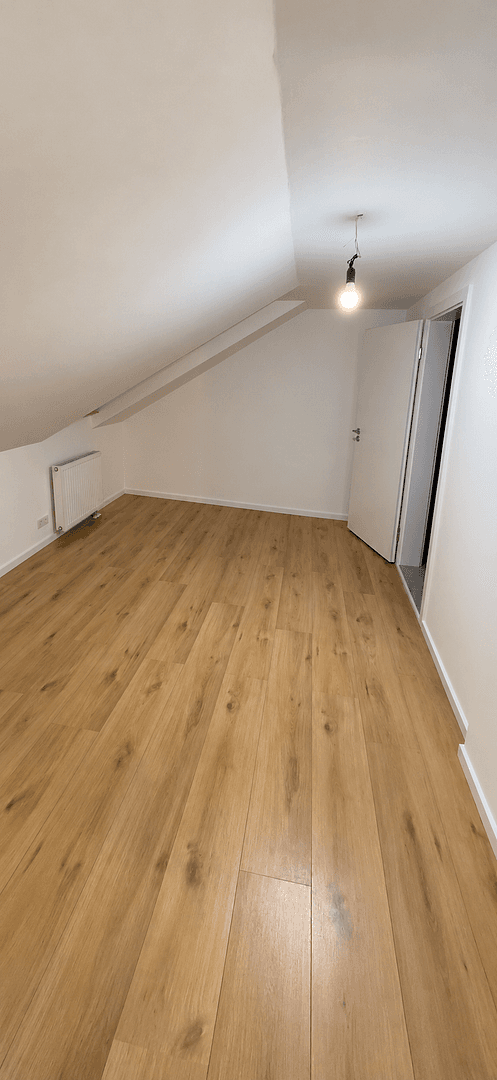 Pronájem bytu 4+1 119 m², Nürnberg, Bavorsko Pronájem bytu 4+1 119 m², Nürnberg, Bavorsko