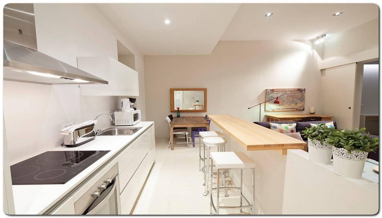 Pronájem bytu 2+1 83 m², Berlin, Berlín Pronájem bytu 2+1 83 m², Berlin, Berlín