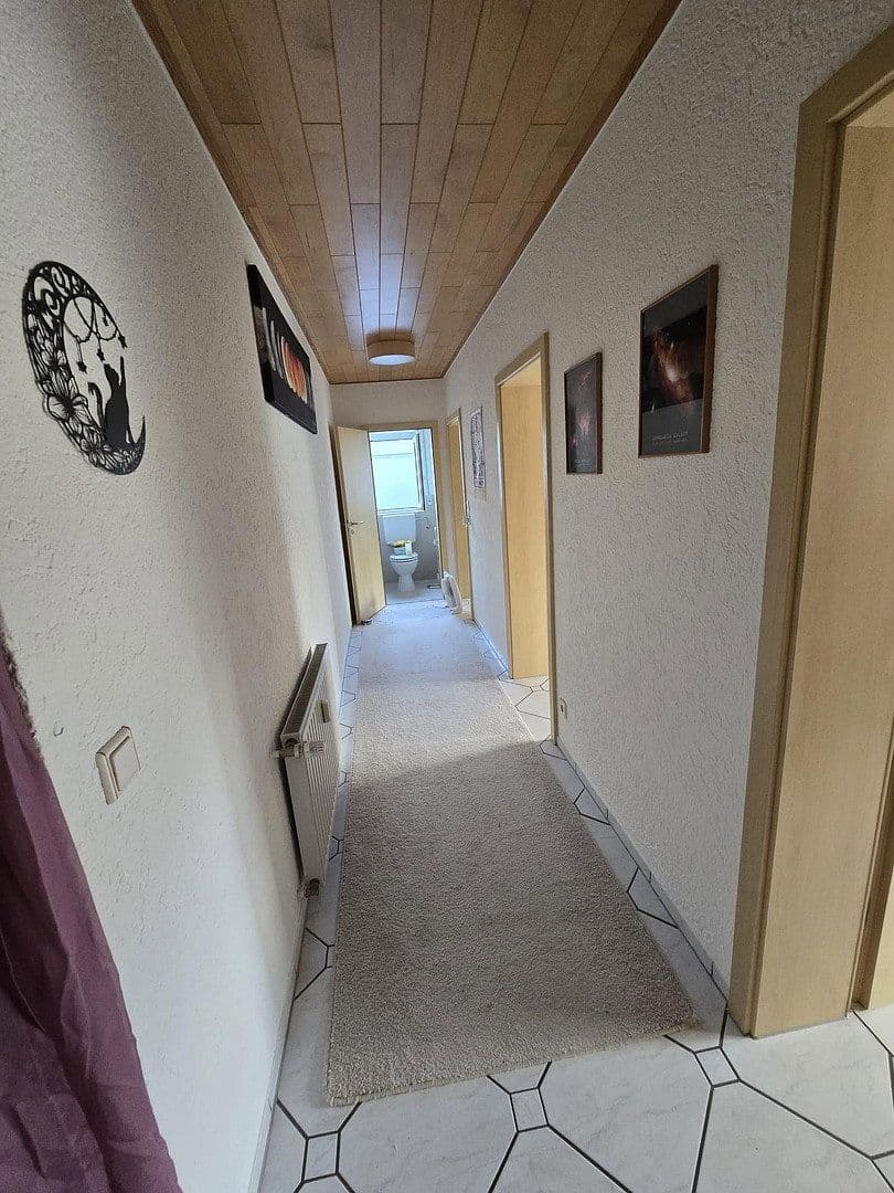 Prodej bytu 4+kk 143 m², Eich, Porýní-Falc Prodej bytu 4+kk 143 m², Eich, Porýní-Falc
