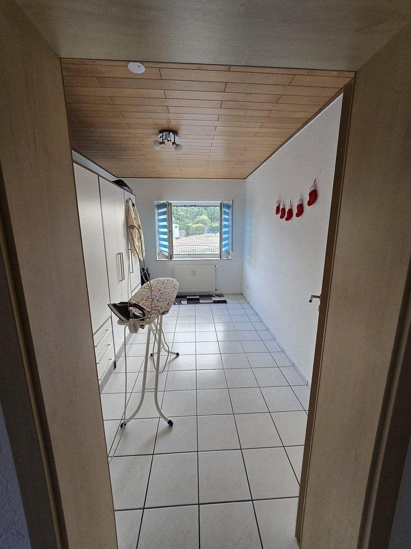 Prodej bytu 4+kk 143 m², Eich, Porýní-Falc Prodej bytu 4+kk 143 m², Eich, Porýní-Falc