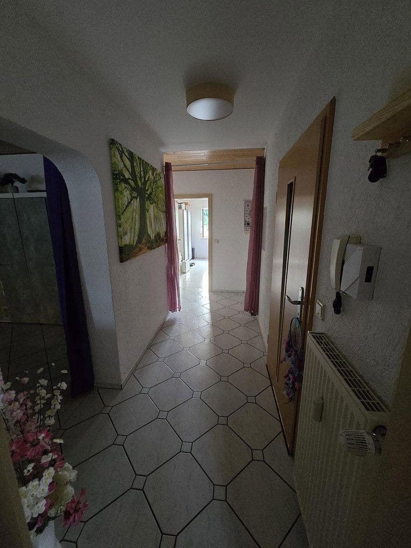 Prodej bytu 4+kk 143 m², Eich, Porýní-Falc Prodej bytu 4+kk 143 m², Eich, Porýní-Falc