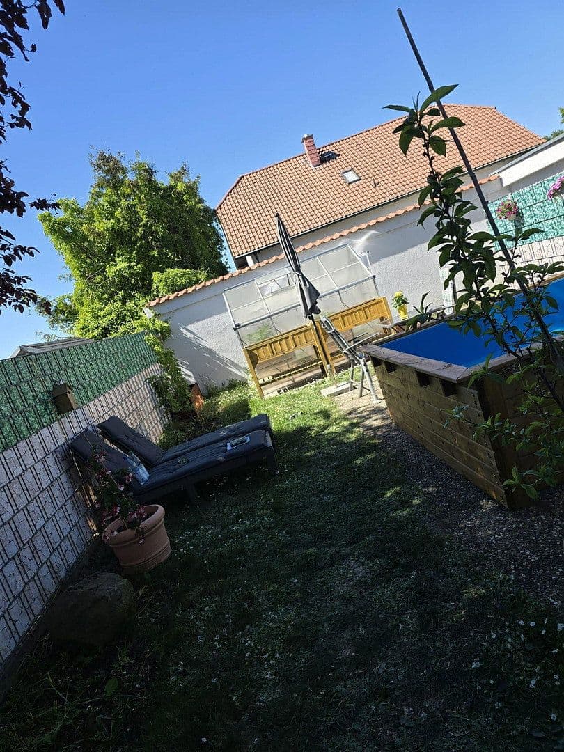 Prodej bytu 4+kk 143 m², Eich, Porýní-Falc Prodej bytu 4+kk 143 m², Eich, Porýní-Falc