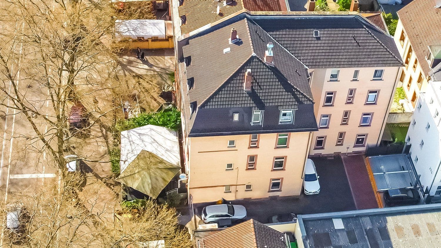 Pronájem bytu 2+1 42 m², Frankfurt am Main, Hessen Pronájem bytu 2+1 42 m², Frankfurt am Main, Hessen
