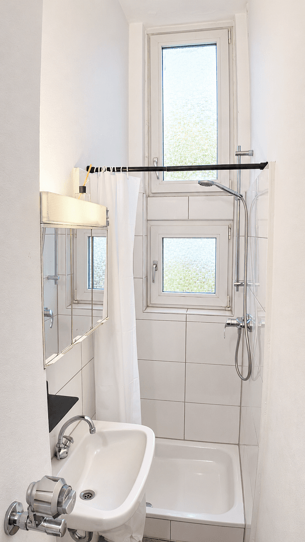Pronájem bytu 2+1 42 m², Frankfurt am Main, Hessen Pronájem bytu 2+1 42 m², Frankfurt am Main, Hessen