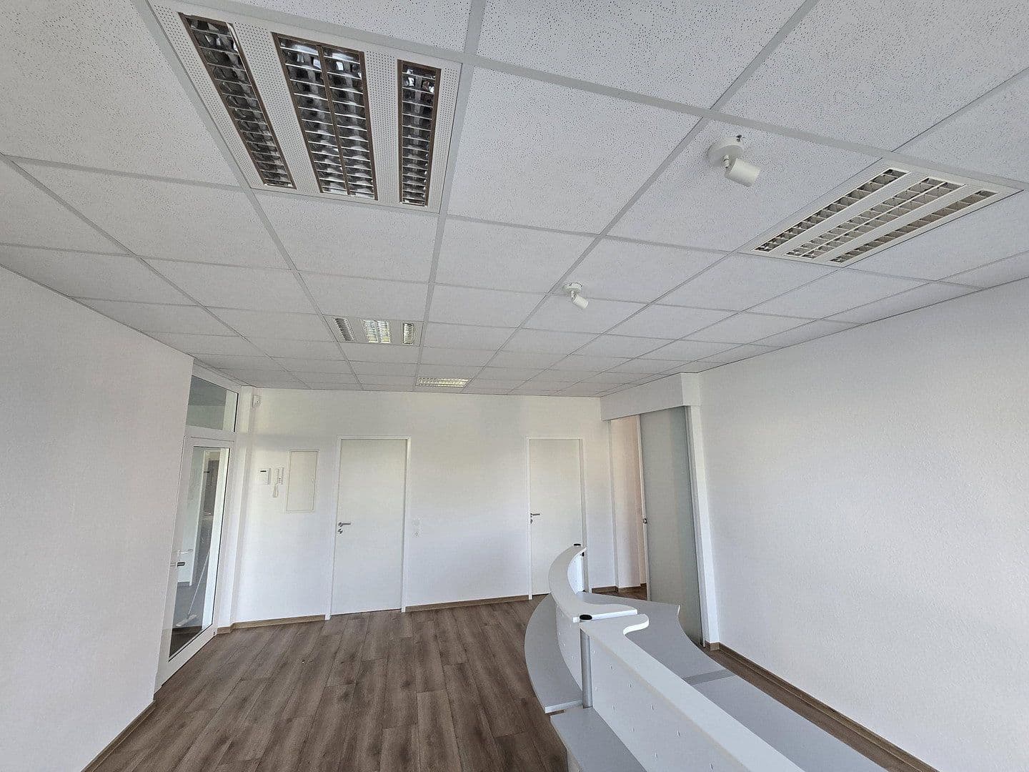 Pronájem kanceláře 190 m², Keramikerstrasse 59, Rheinbach, Severní Porýní-Vestfálsko Pronájem kanceláře 190 m², Keramikerstrasse 59, Rheinbach, Severní Porýní-Vestfálsko