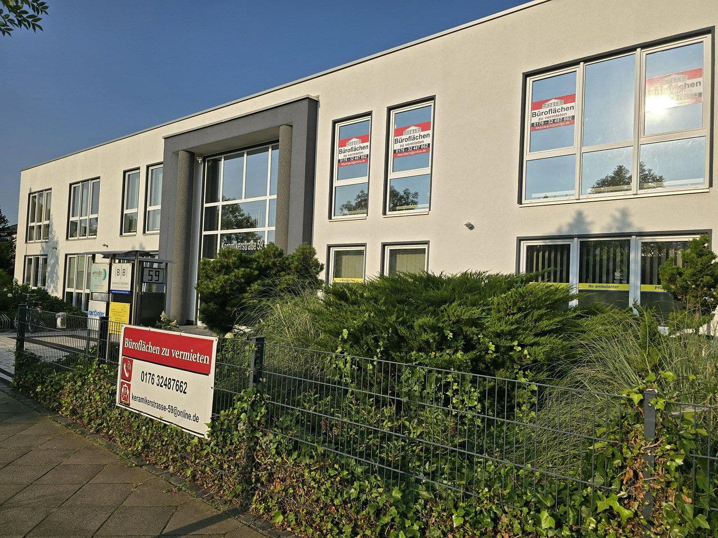Pronájem kanceláře 190 m², Keramikerstrasse 59, Rheinbach, Severní Porýní-Vestfálsko Pronájem kanceláře 190 m², Keramikerstrasse 59, Rheinbach, Severní Porýní-Vestfálsko