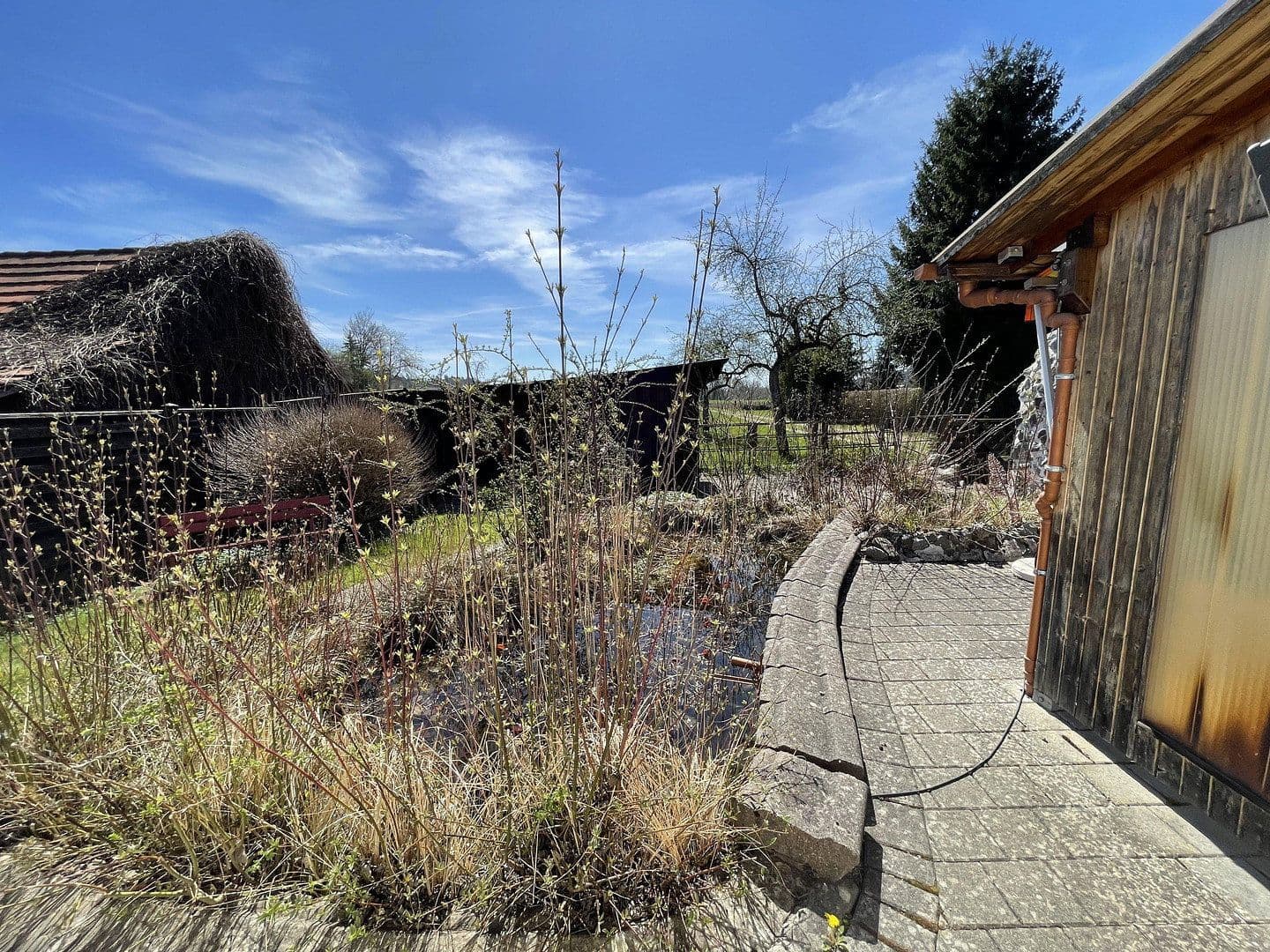 Prodej domu 123 m², pozemek 581 m², Wolfegger Str. 54, Schlier, Bádensko-Württembersko Prodej domu 123 m², pozemek 581 m², Wolfegger Str. 54, Schlier, Bádensko-Württembersko
