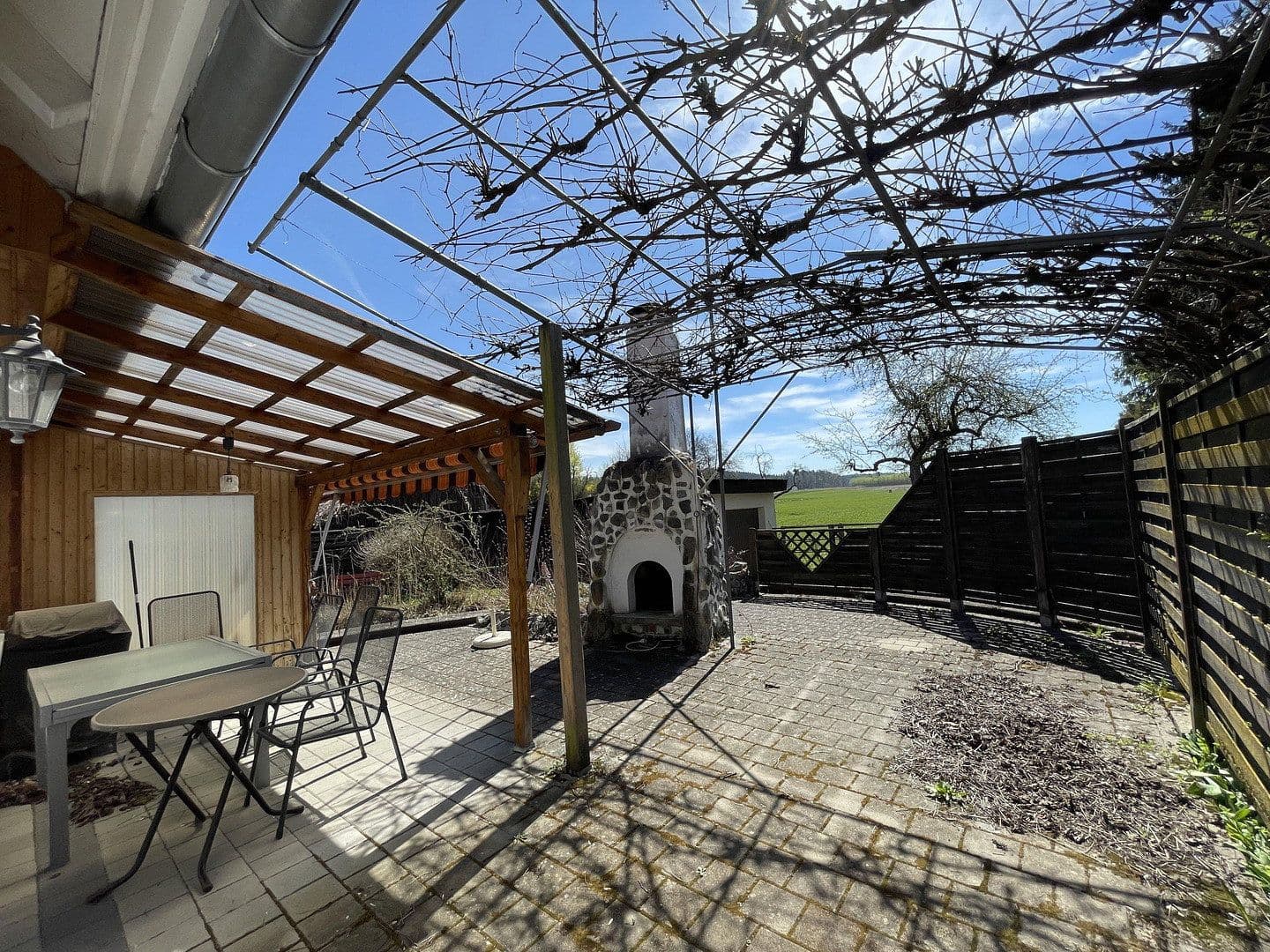 Prodej domu 123 m², pozemek 581 m², Wolfegger Str. 54, Schlier, Bádensko-Württembersko Prodej domu 123 m², pozemek 581 m², Wolfegger Str. 54, Schlier, Bádensko-Württembersko