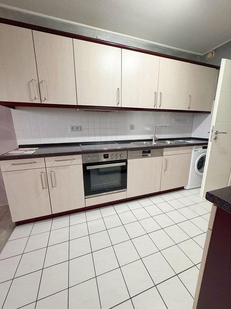 Prodej bytu 3+1 82 m², Gabriel-von-Seidl-Str. 55, Worms, Porýní-Falc Prodej bytu 3+1 82 m², Gabriel-von-Seidl-Str. 55, Worms, Porýní-Falc