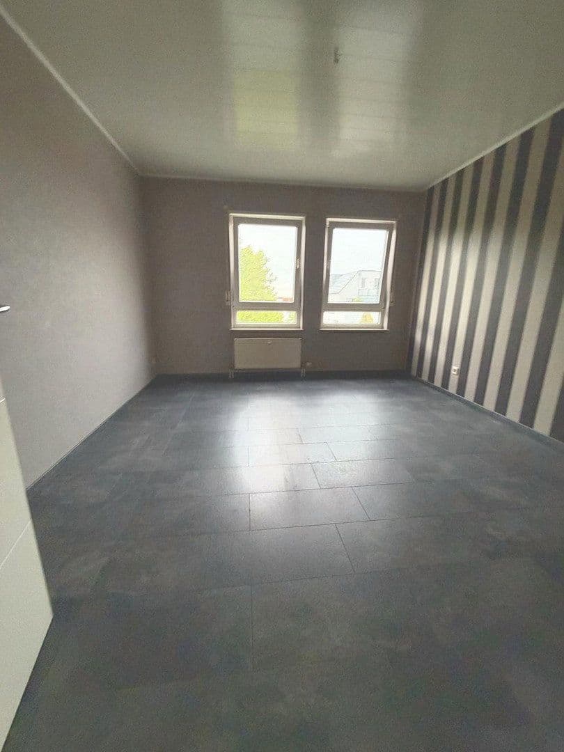Prodej bytu 3+1 82 m², Gabriel-von-Seidl-Str. 55, Worms, Porýní-Falc Prodej bytu 3+1 82 m², Gabriel-von-Seidl-Str. 55, Worms, Porýní-Falc