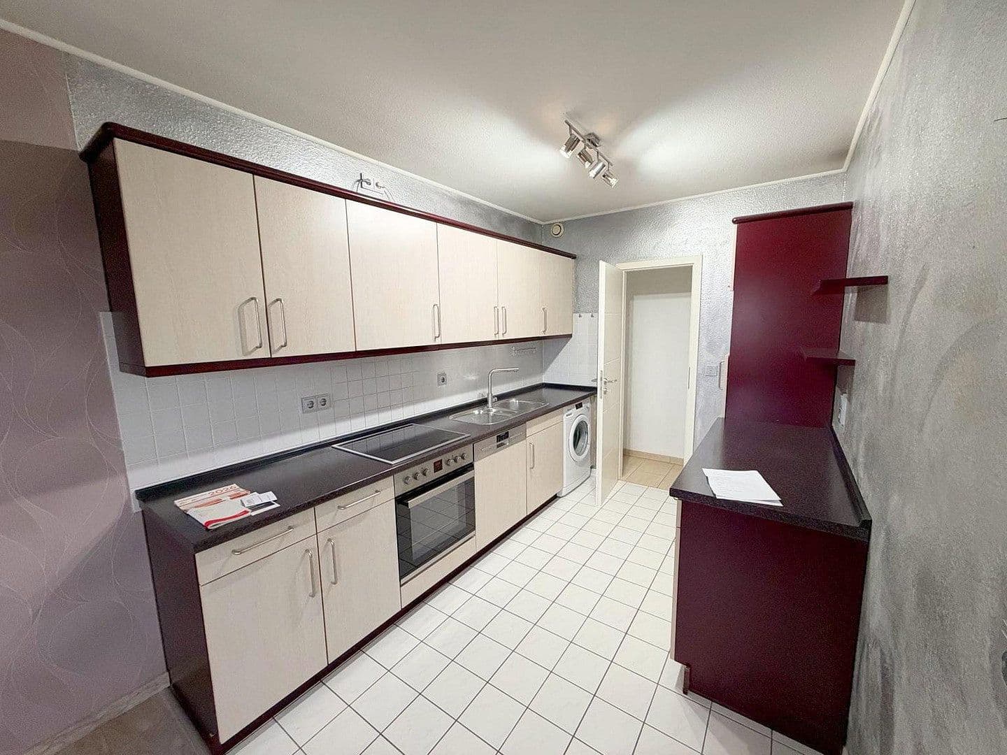 Prodej bytu 3+1 82 m², Gabriel-von-Seidl-Str. 55, Worms, Porýní-Falc Prodej bytu 3+1 82 m², Gabriel-von-Seidl-Str. 55, Worms, Porýní-Falc