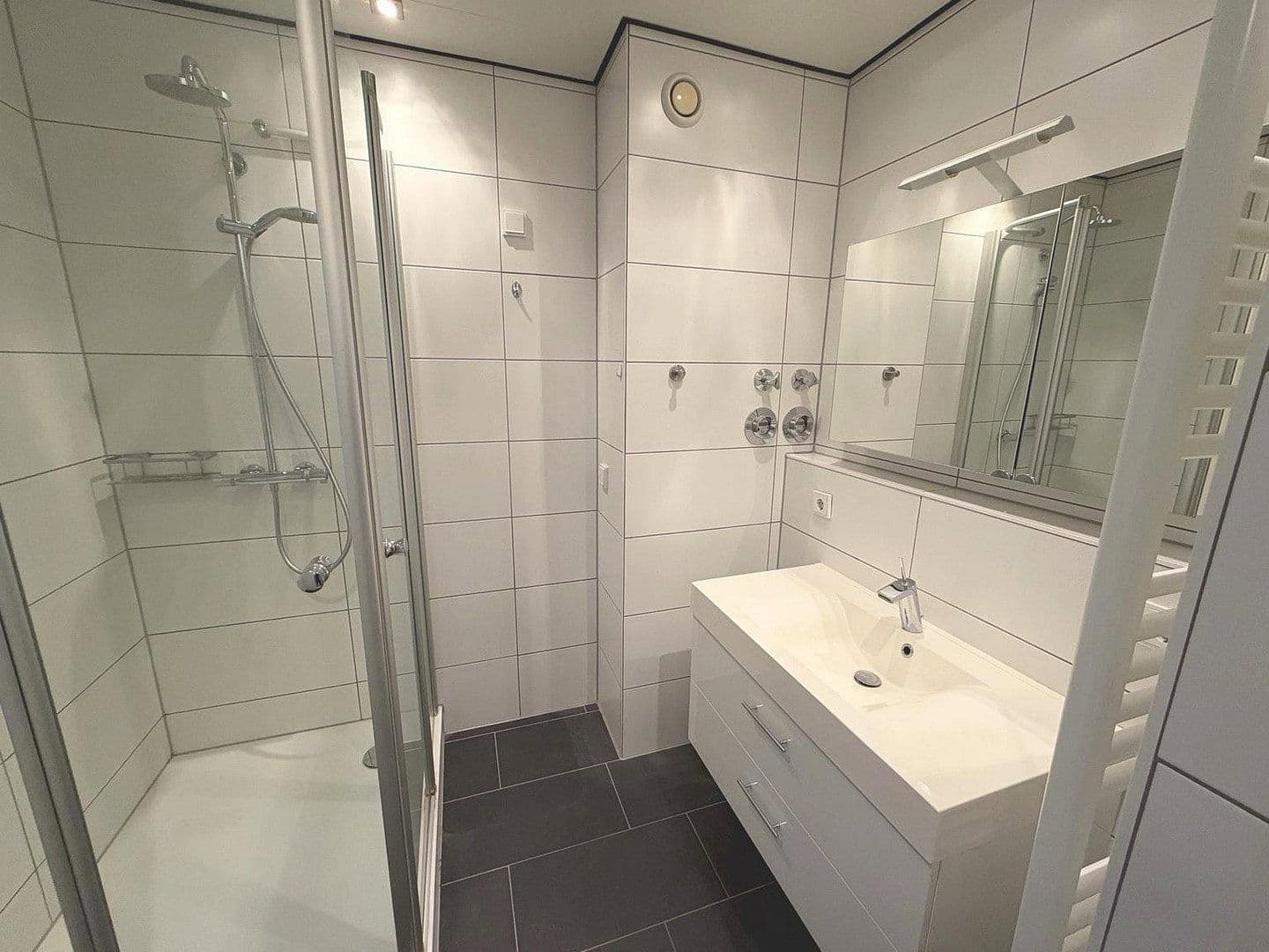 Prodej bytu 3+1 82 m², Gabriel-von-Seidl-Str. 55, Worms, Porýní-Falc Prodej bytu 3+1 82 m², Gabriel-von-Seidl-Str. 55, Worms, Porýní-Falc