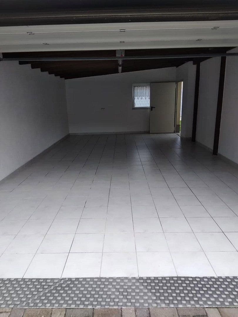 Prodej domu 174 m², pozemek 450 m², Weiherstraße 51, Hochspeyer, Porýní-Falc Prodej domu 174 m², pozemek 450 m², Weiherstraße 51, Hochspeyer, Porýní-Falc