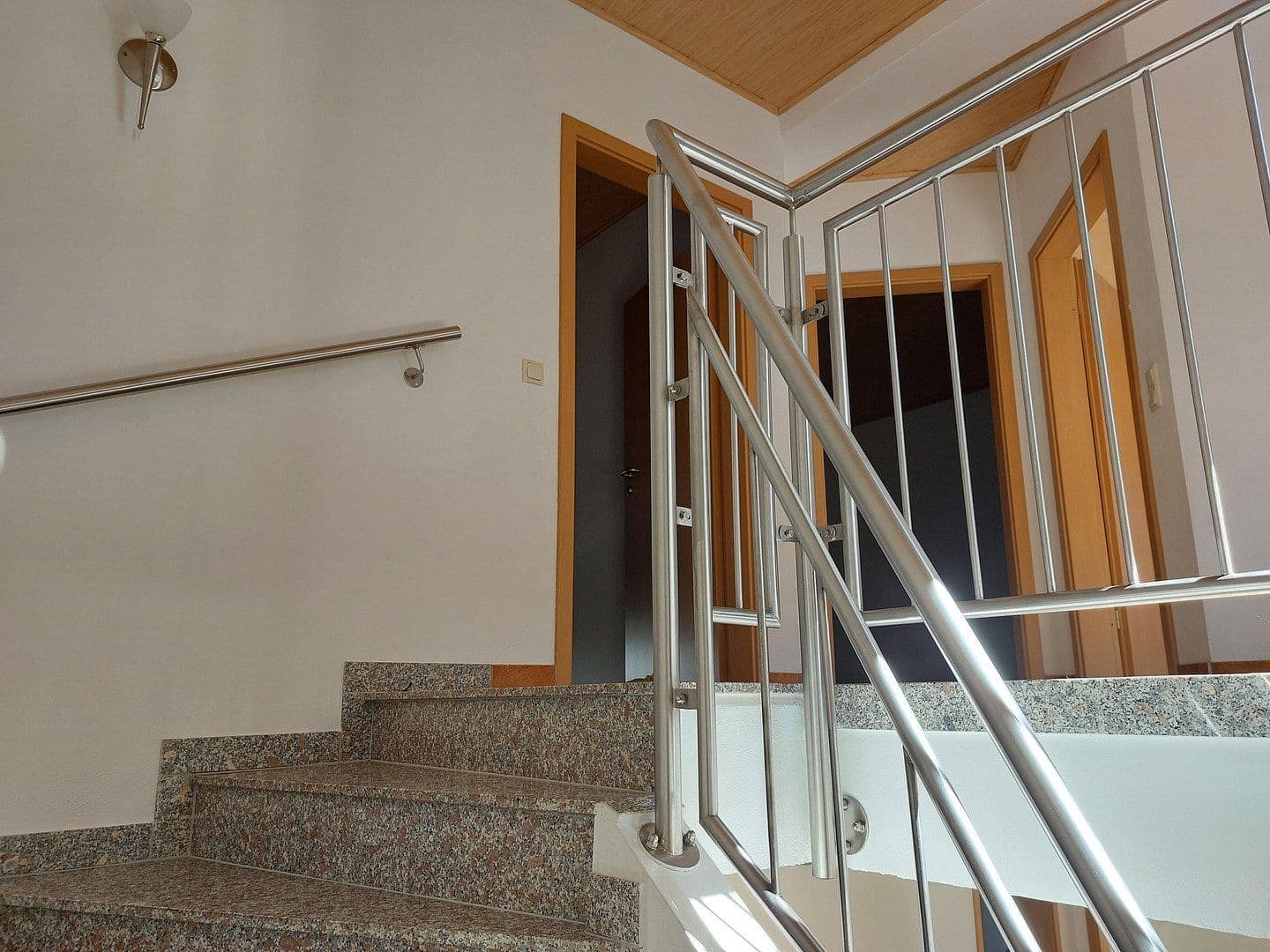 Prodej domu 174 m², pozemek 450 m², Weiherstraße 51, Hochspeyer, Porýní-Falc Prodej domu 174 m², pozemek 450 m², Weiherstraße 51, Hochspeyer, Porýní-Falc