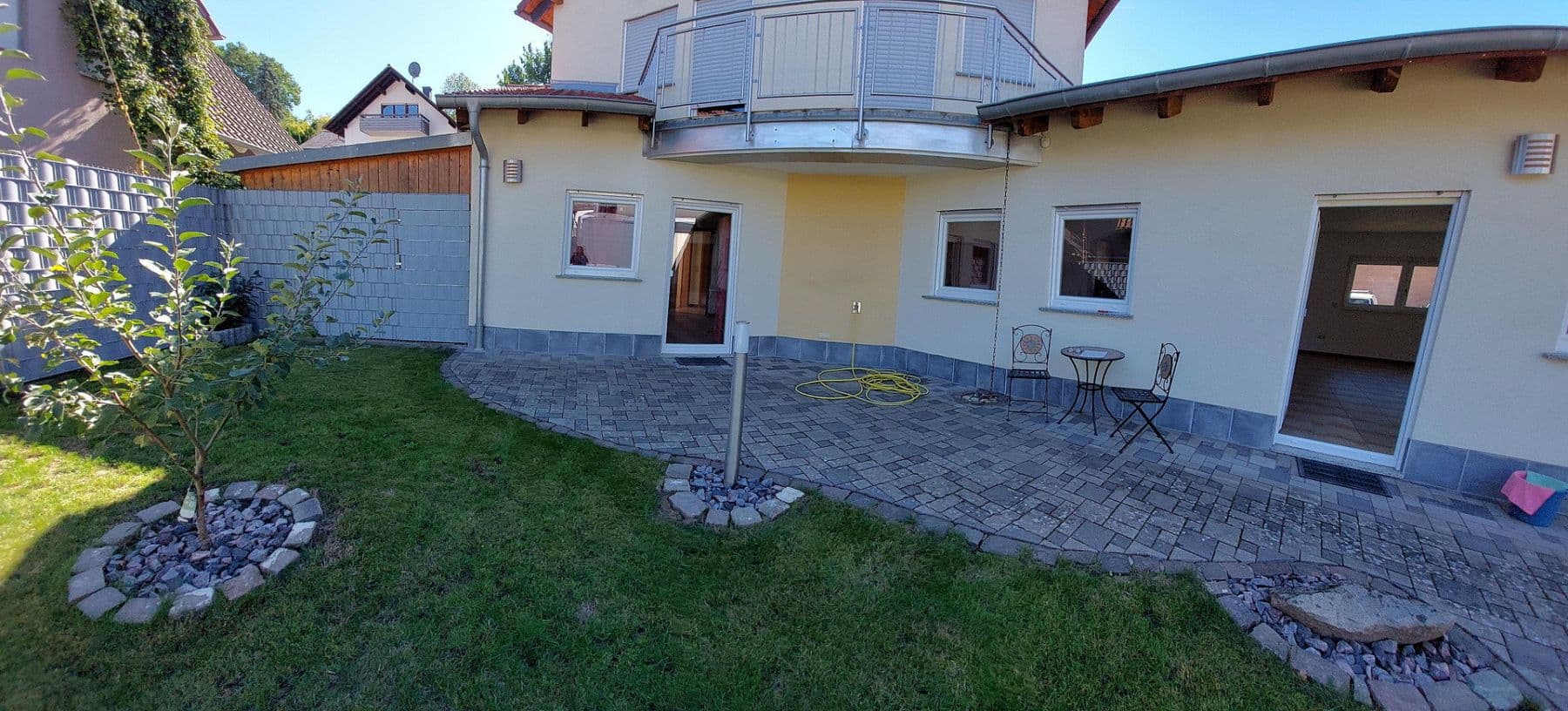 Prodej domu 174 m², pozemek 450 m², Weiherstraße 51, Hochspeyer, Porýní-Falc Prodej domu 174 m², pozemek 450 m², Weiherstraße 51, Hochspeyer, Porýní-Falc