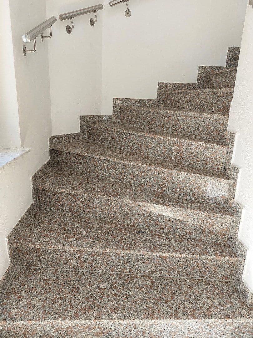 Prodej domu 174 m², pozemek 450 m², Weiherstraße 51, Hochspeyer, Porýní-Falc Prodej domu 174 m², pozemek 450 m², Weiherstraße 51, Hochspeyer, Porýní-Falc