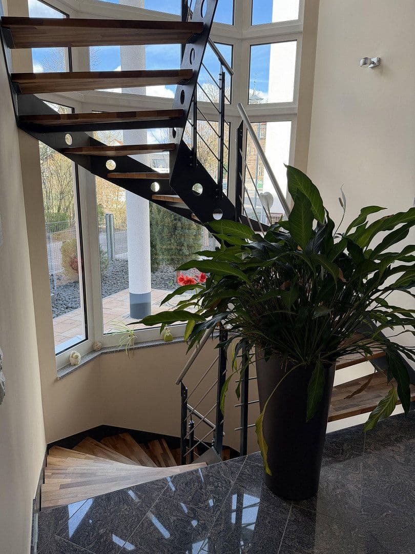 Prodej domu 200 m², pozemek 1.050 m², Feucht, Bavorsko Prodej domu 200 m², pozemek 1.050 m², Feucht, Bavorsko