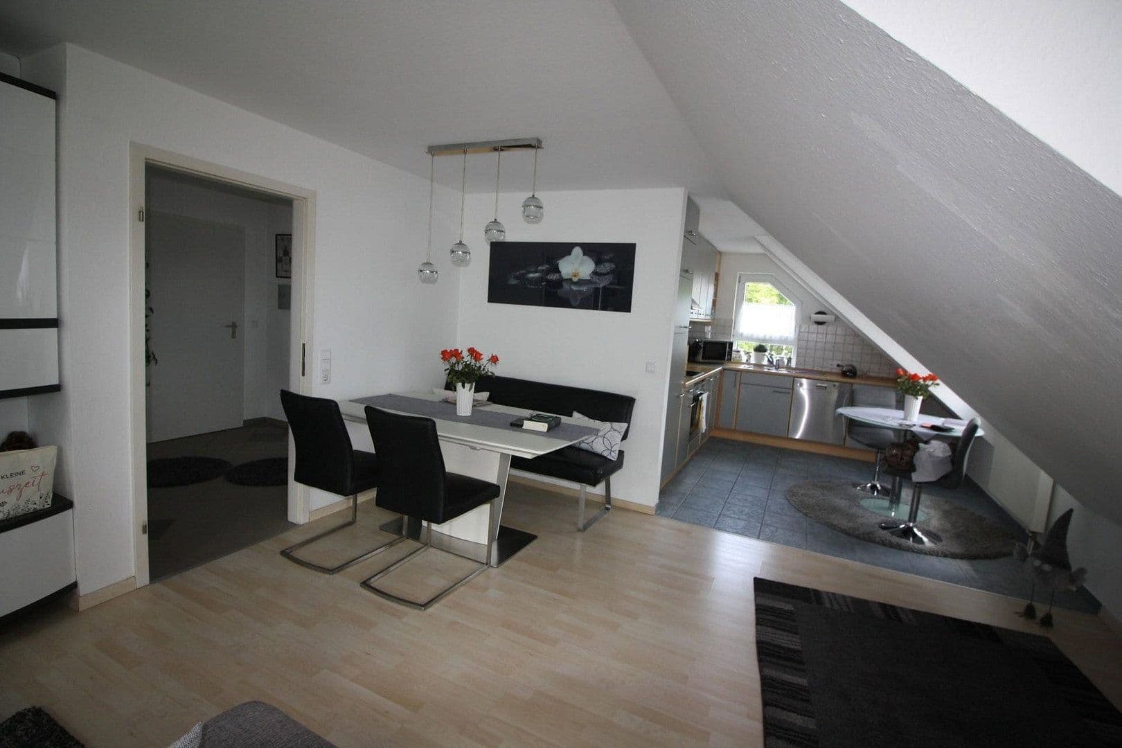 Prodej bytu 3+1 78 m², Filderhauptstr. 147b, Stuttgart, Bádensko-Württembersko Prodej bytu 3+1 78 m², Filderhauptstr. 147b, Stuttgart, Bádensko-Württembersko
