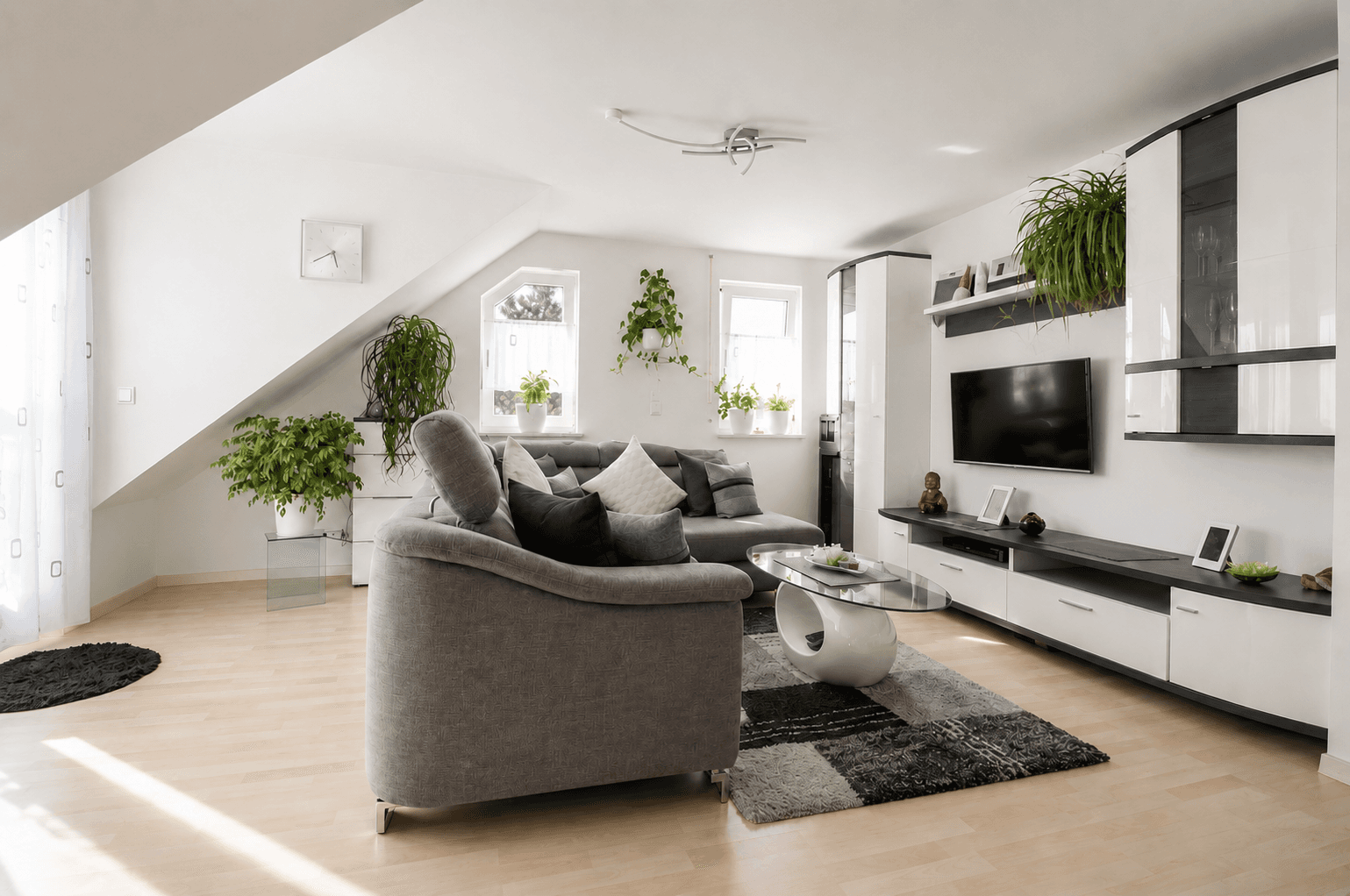 Prodej bytu 3+1 78 m², Filderhauptstr. 147b, Stuttgart, Bádensko-Württembersko Prodej bytu 3+1 78 m², Filderhauptstr. 147b, Stuttgart, Bádensko-Württembersko