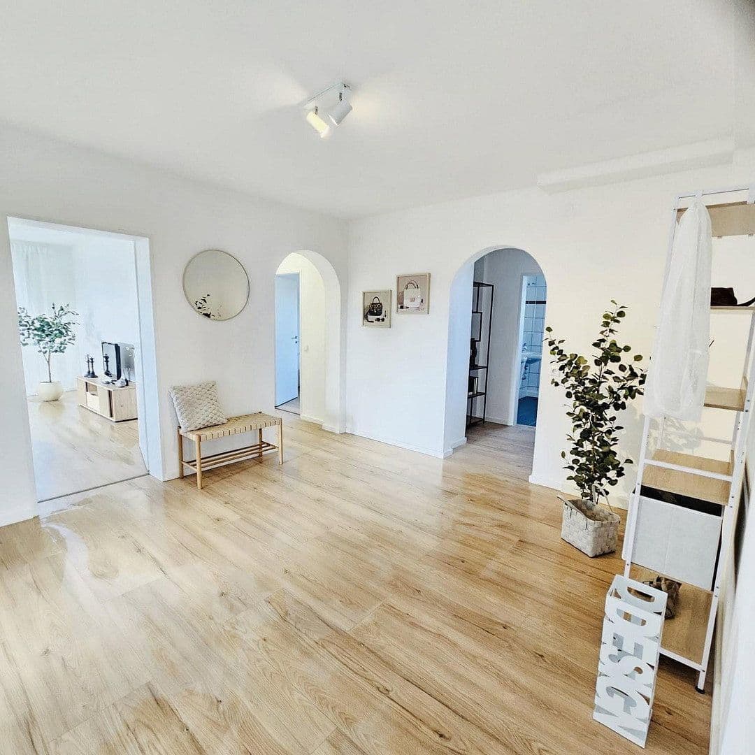 Prodej bytu 4+1 117 m², Butzbach, Hessen Prodej bytu 4+1 117 m², Butzbach, Hessen