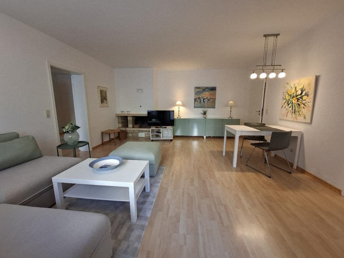 Pronájem bytu 2+1 62 m², Feldbergstr.53 60323 Frankfurt, Frankfurt, Hessen Pronájem bytu 2+1 62 m², Feldbergstr.53 60323 Frankfurt, Frankfurt, Hessen