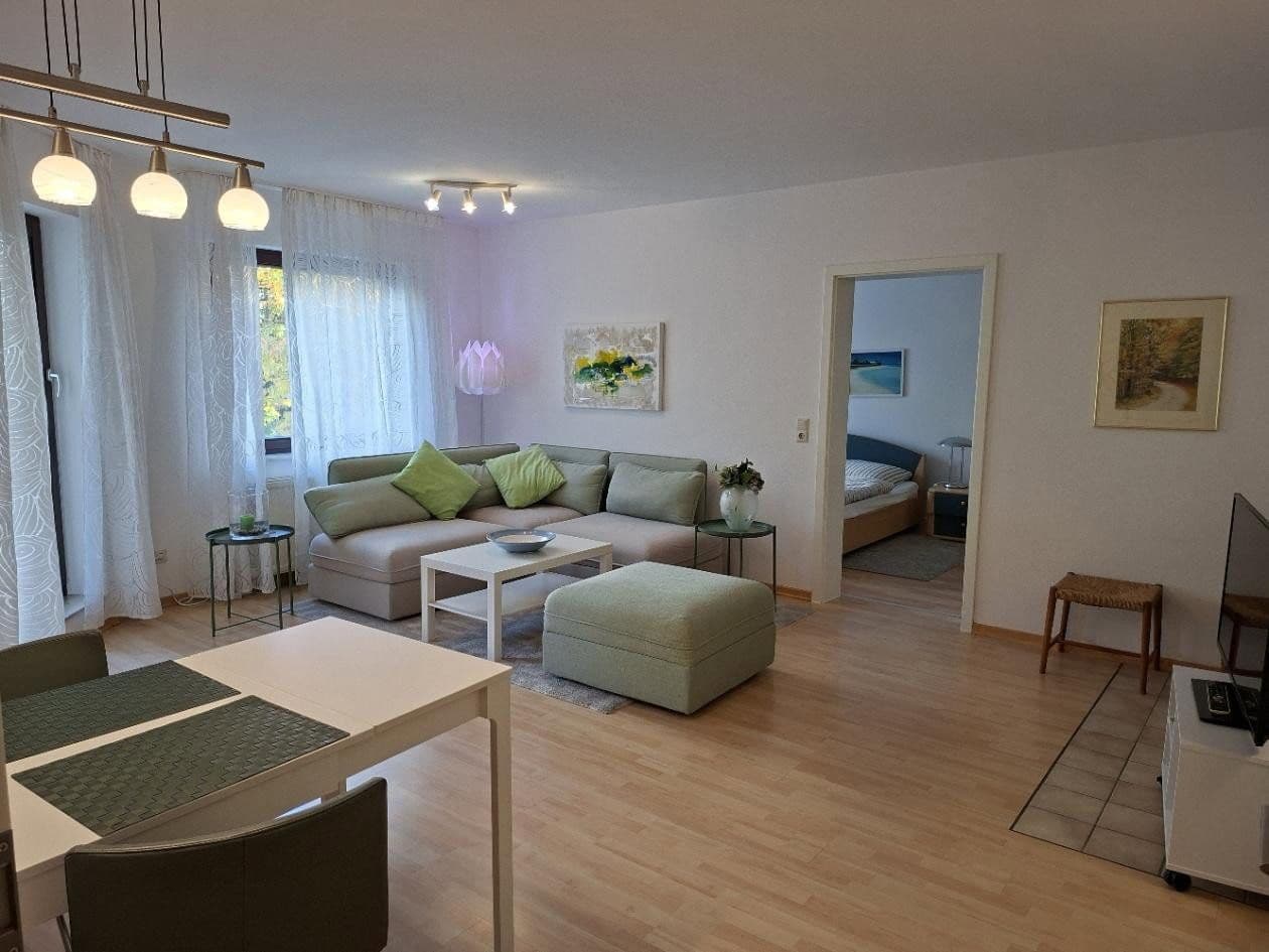 Pronájem bytu 2+1 62 m², Feldbergstr.53 60323 Frankfurt, Frankfurt, Hessen Pronájem bytu 2+1 62 m², Feldbergstr.53 60323 Frankfurt, Frankfurt, Hessen