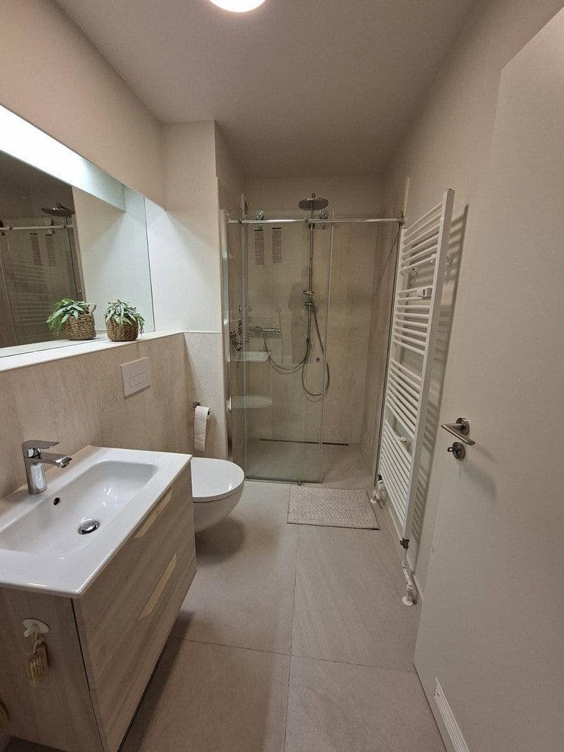 Pronájem bytu 2+1 62 m², Feldbergstr.53 60323 Frankfurt, Frankfurt, Hessen Pronájem bytu 2+1 62 m², Feldbergstr.53 60323 Frankfurt, Frankfurt, Hessen