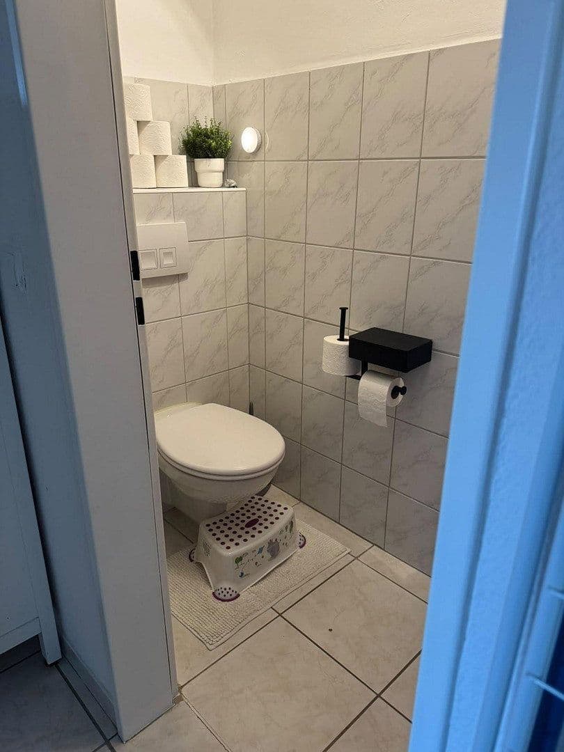 Pronájem bytu 4+1 112 m², Lindlar, Severní Porýní-Vestfálsko Pronájem bytu 4+1 112 m², Lindlar, Severní Porýní-Vestfálsko
