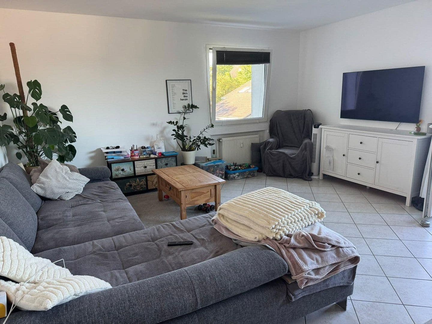 Pronájem bytu 4+1 112 m², Lindlar, Severní Porýní-Vestfálsko Pronájem bytu 4+1 112 m², Lindlar, Severní Porýní-Vestfálsko