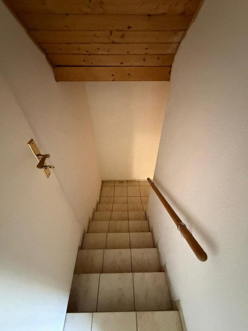 Prodej domu 117 m², pozemek 910 m², Gartenstr. 7, Breitenbrunn, Bavorsko Prodej domu 117 m², pozemek 910 m², Gartenstr. 7, Breitenbrunn, Bavorsko