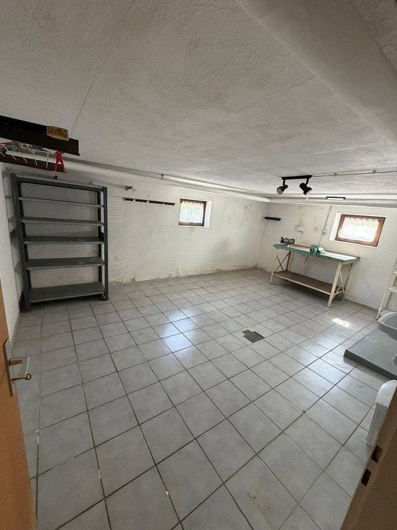 Prodej domu 117 m², pozemek 910 m², Gartenstr. 7, Breitenbrunn, Bavorsko Prodej domu 117 m², pozemek 910 m², Gartenstr. 7, Breitenbrunn, Bavorsko