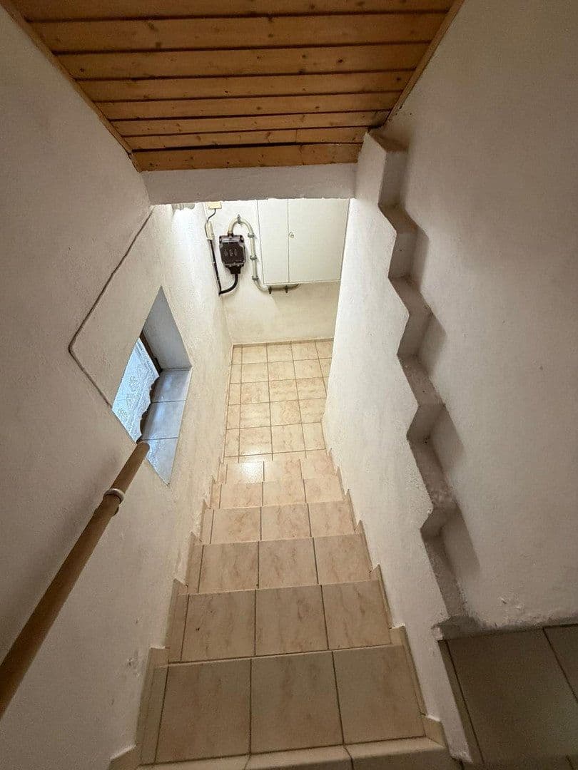 Prodej domu 117 m², pozemek 910 m², Gartenstr. 7, Breitenbrunn, Bavorsko Prodej domu 117 m², pozemek 910 m², Gartenstr. 7, Breitenbrunn, Bavorsko