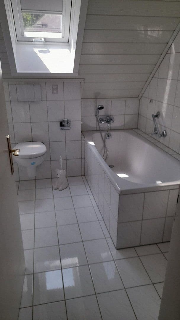 Prodej domu 117 m², pozemek 910 m², Gartenstr. 7, Breitenbrunn, Bavorsko Prodej domu 117 m², pozemek 910 m², Gartenstr. 7, Breitenbrunn, Bavorsko